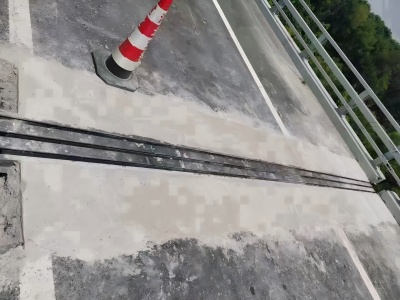 和舍镇伸缩缝更换后浇筑材料快速结构修补料速砼的产品特点及施工流程​